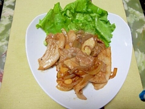 林檎と豚バラ肉の炒め物